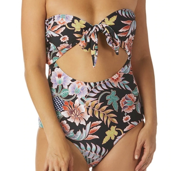 🆕🌿ALL BLOOMS SWIMSUIT🌿 - Picture 2 of 10